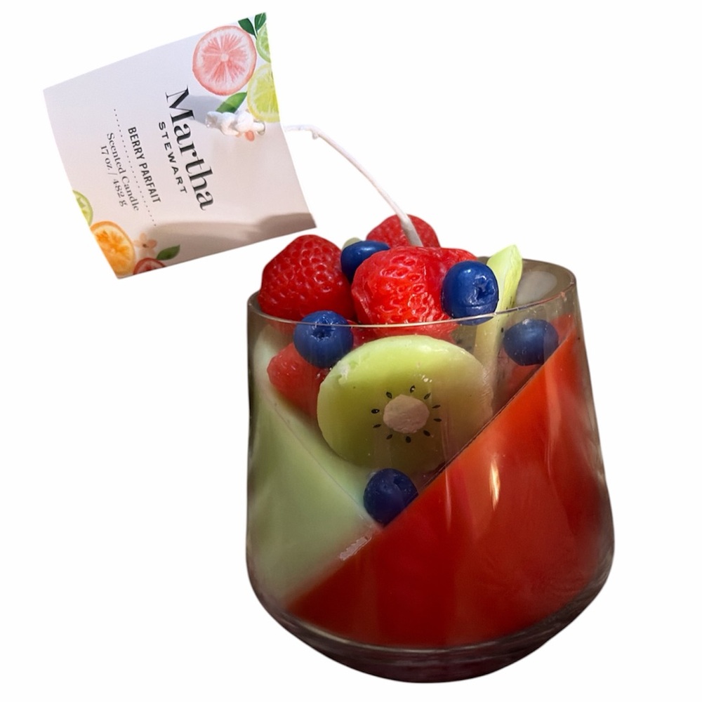 Martha Stewart Berry Parfait Scented Candle 17 oz NWT